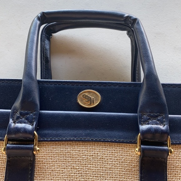 Blue and linen work bag. Gold accents. - Picture 8 of 10